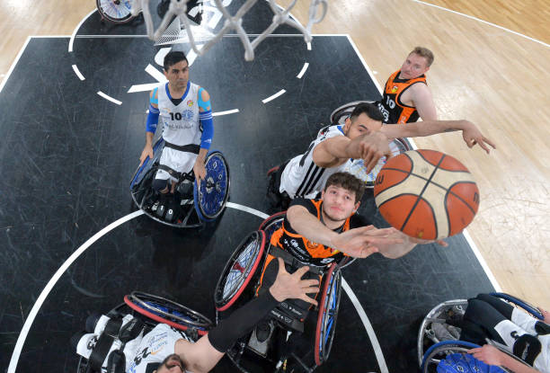 从战术调整 从战术调整